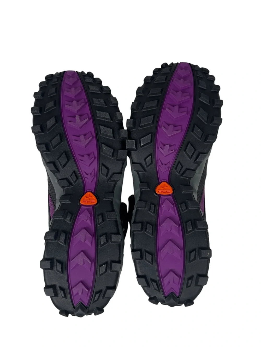 Mens Nike ACG Phassad Trail Shoe Bold Berry/Black/Anthracite/Photon Dust Size 10
